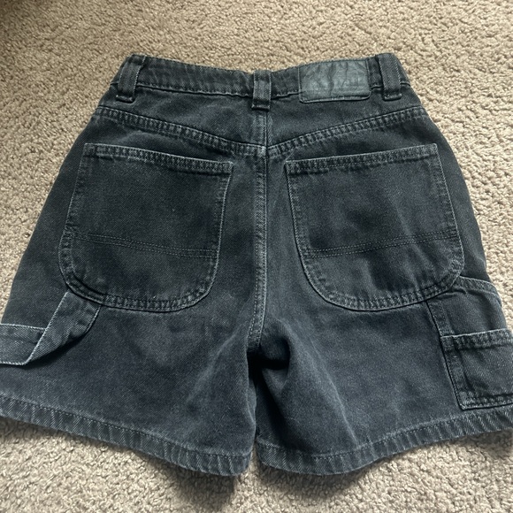 Cotton On Black Womens Cargo Jorts - Picture 1 of 3